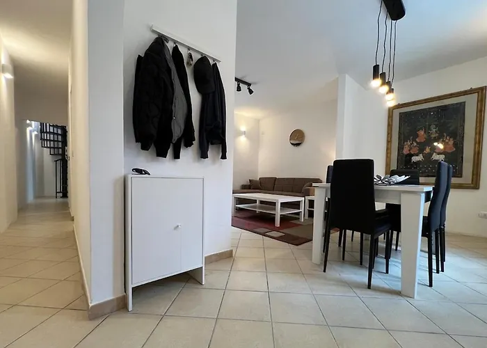 度假居 Venera 里波斯托